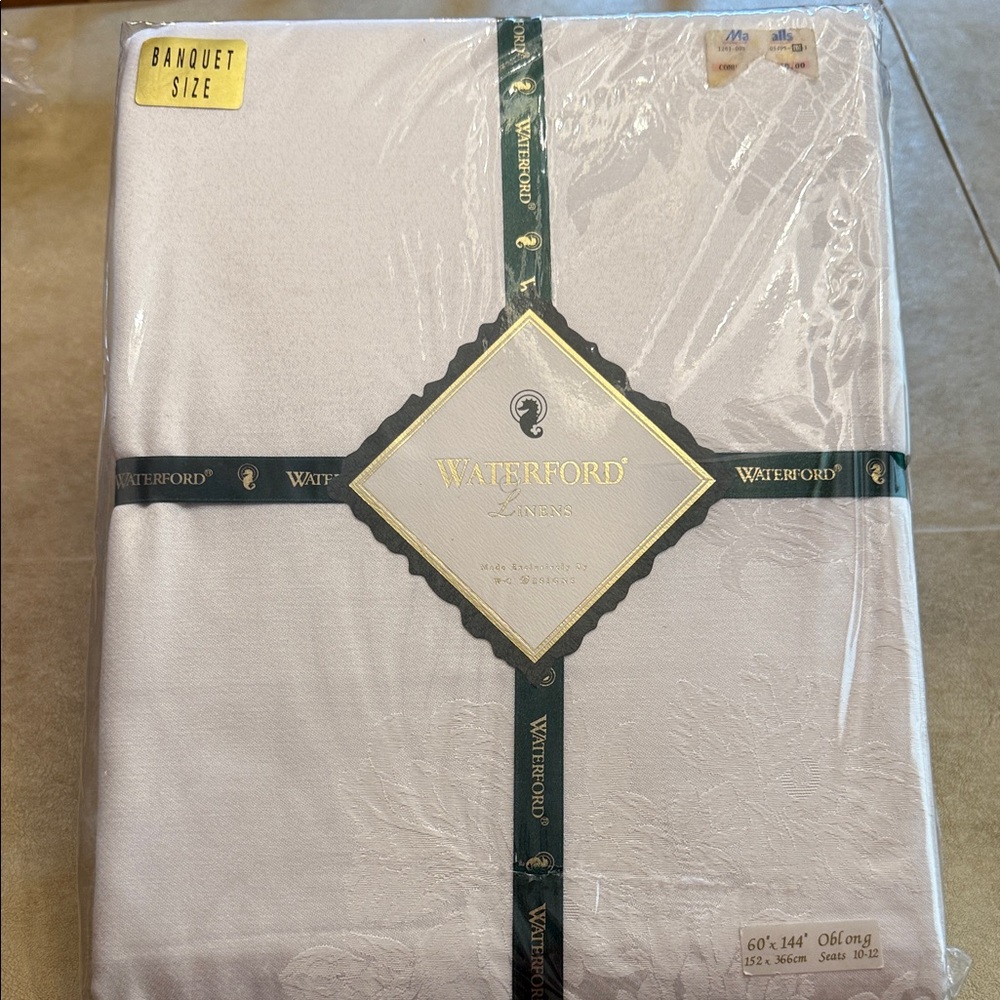Waterford Ardmore White Banquet Tablecloth 144 x 60 banquet size brand-new